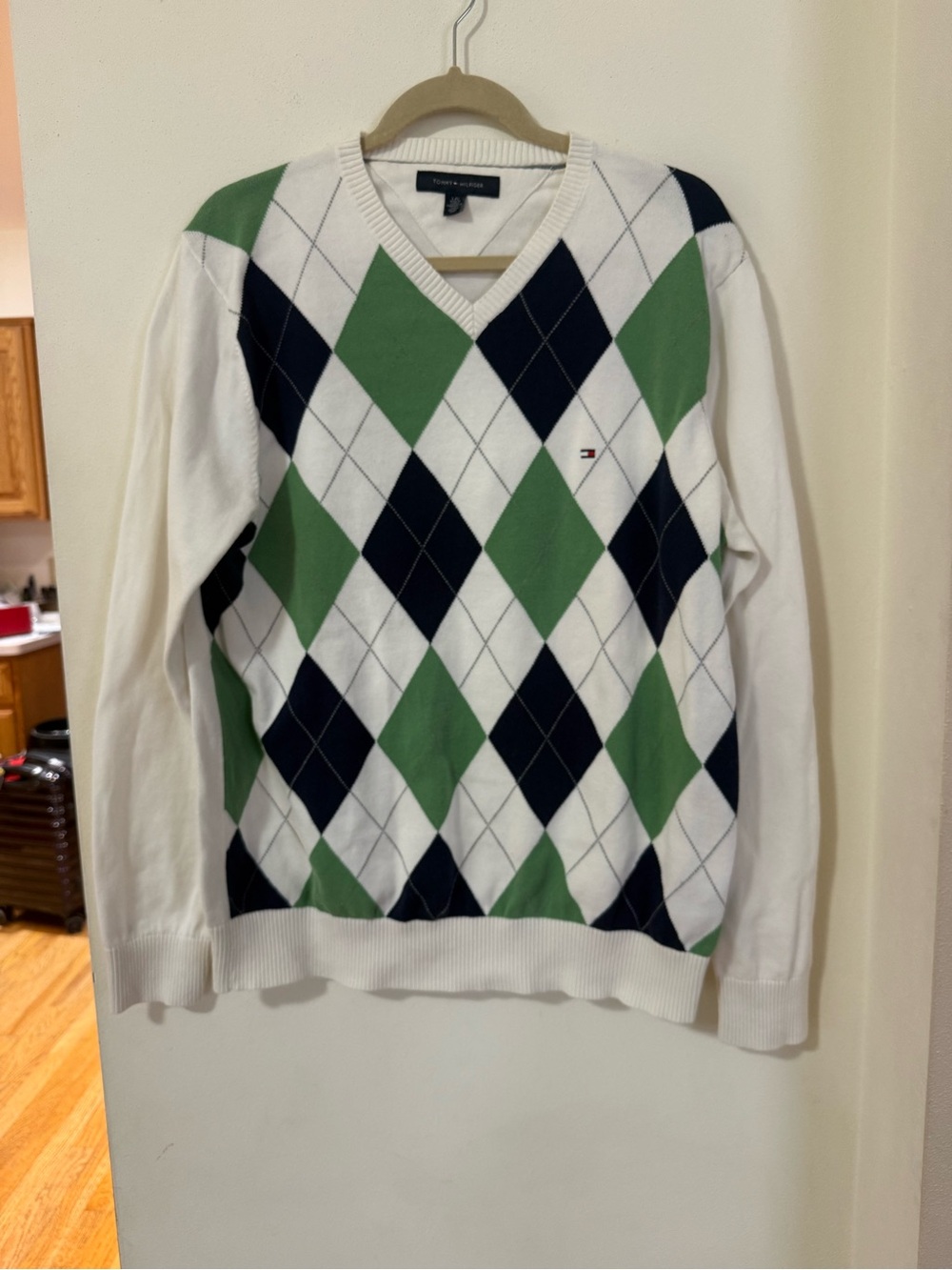 Tommy Hilfiger White V-Neck Argyle Sweater with Green & Navy Diamonds